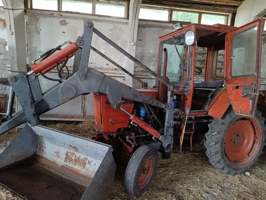 Продам трактор Т-25