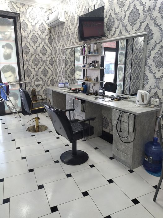 Sartaroshxona Sotiladi