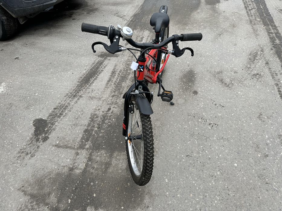 Bicicletă copii 20” B'Twin Racing Boy 320 – ideal 6-9 ani