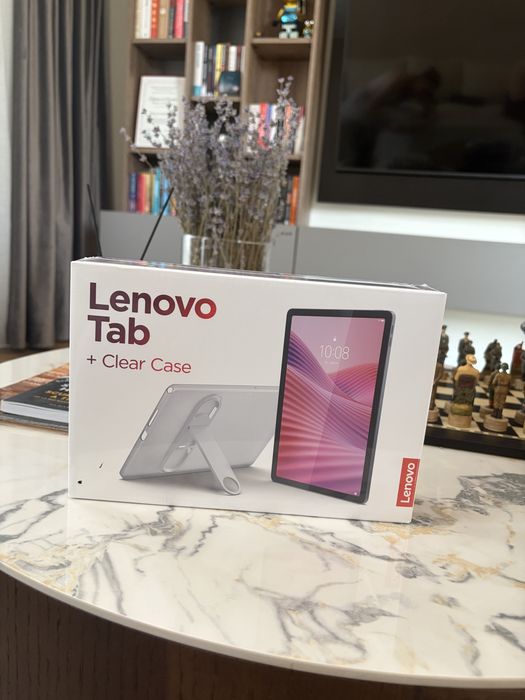 NOU Tableta Lenovo Tab + Clear Case