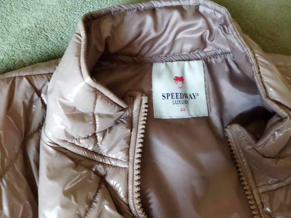 Одежда для женщин