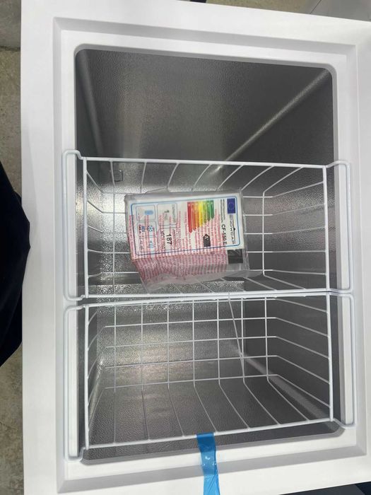 Продам морозильник SNOWCAP