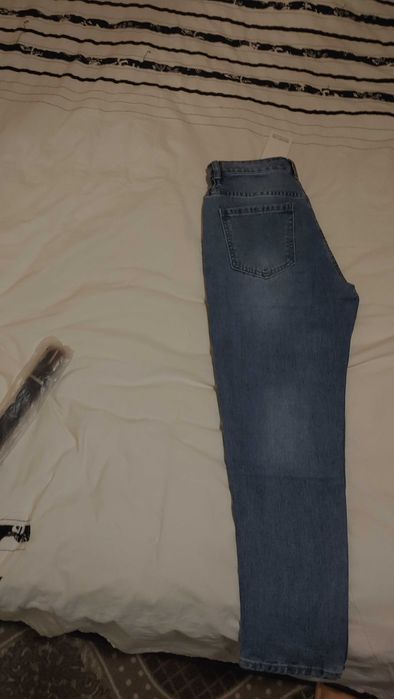 Дамски бутикови дънки