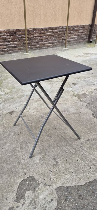 СГЪВАЕМА МАСА 60Х60Х75 CM.
