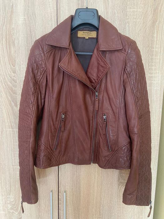 Кафяво кожено яке