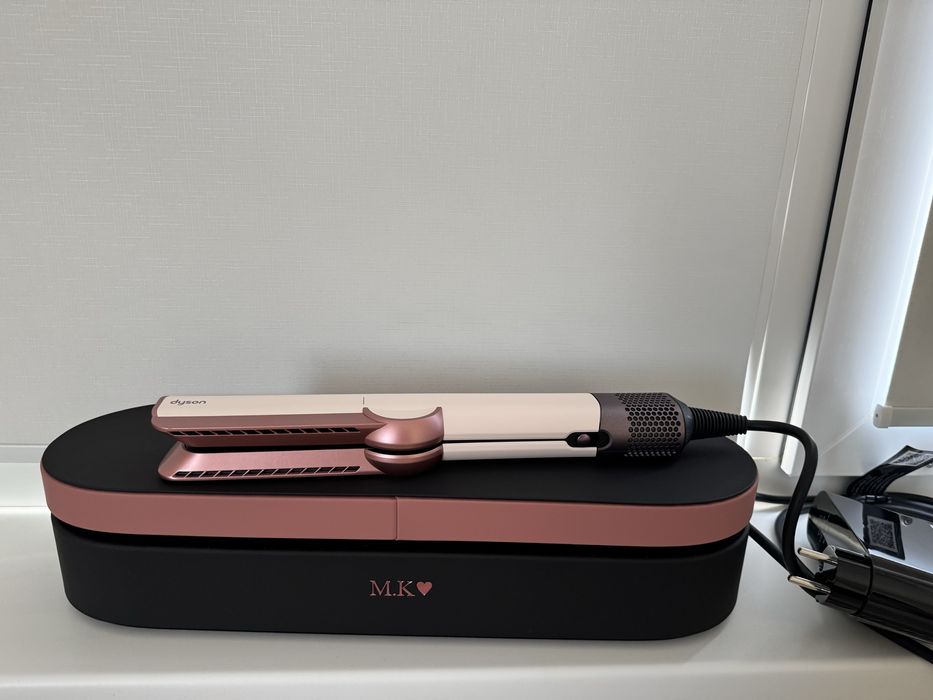 Dyson Airstrait фен-выпрямитель