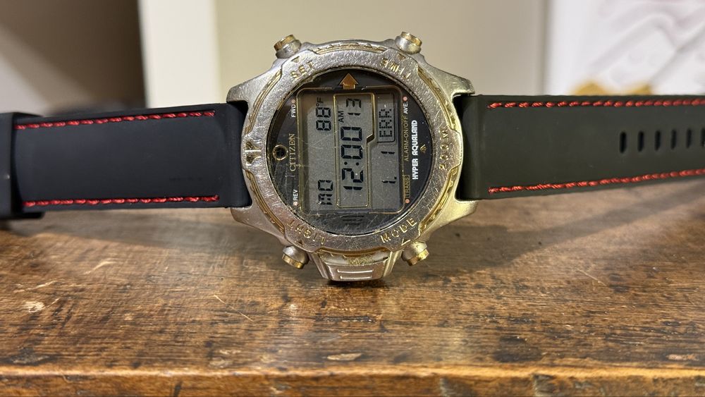 Citizen hyper aqualand diver scufundari