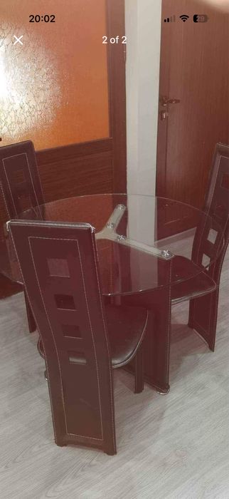 Трапезна стъклена маса елипса с 3 стола