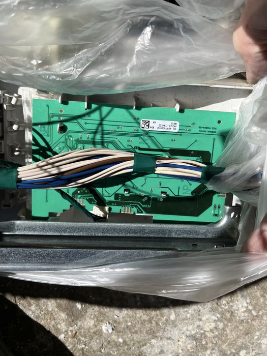 Продавам пералня Whirlpool AWO/D 9361 на части