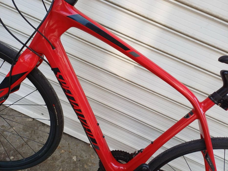 Карбонов Велосипед Specialized Sirrus - L размер - Висок клас