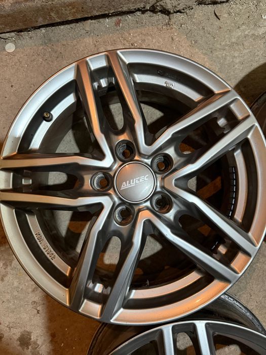 Jante aliaj 5x114.3 R16 și R17 și cauciucuri R16