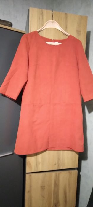Рокля в керемиден цвят