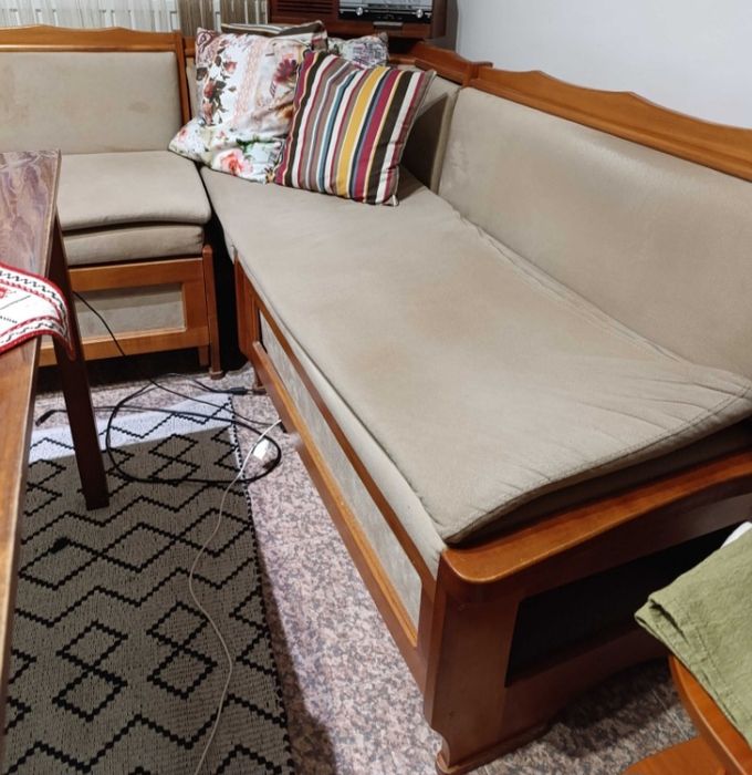 Кухненски диван масивно дърво