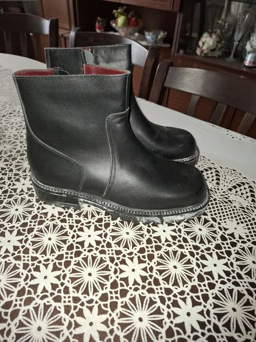 Мъжки кожени боти