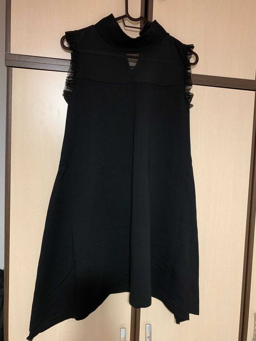 Дамски рокли - М