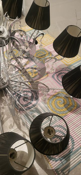 Продам люстру б/у