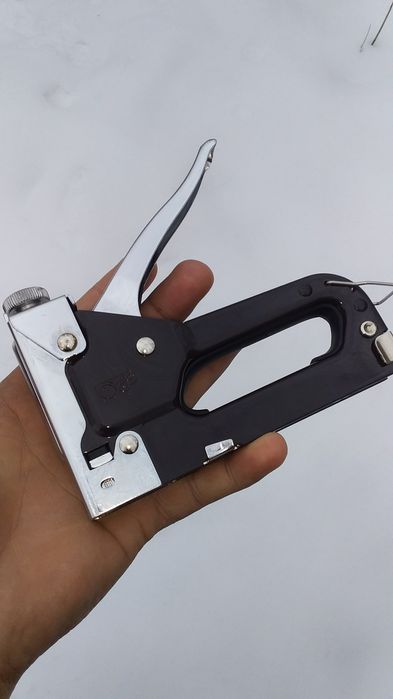 степлер строительный