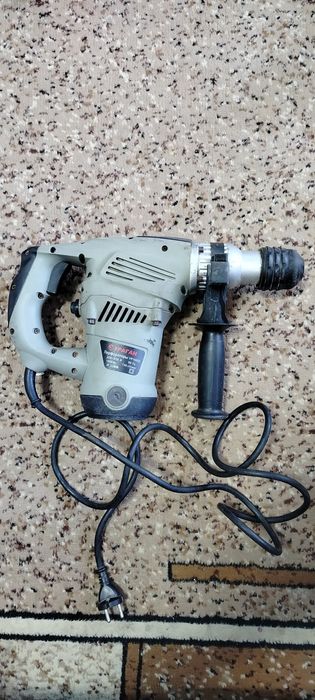 Перфоратор Ураган