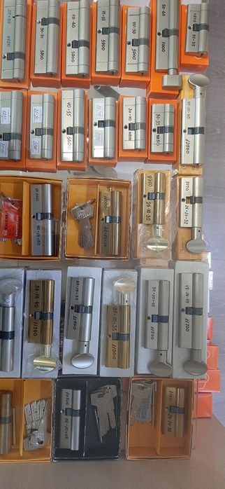 Замена сердцевины замена замка вскрытие замка. Не дорого!