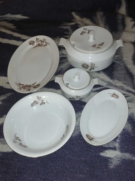 Бг Порцеланов сервиз от соца