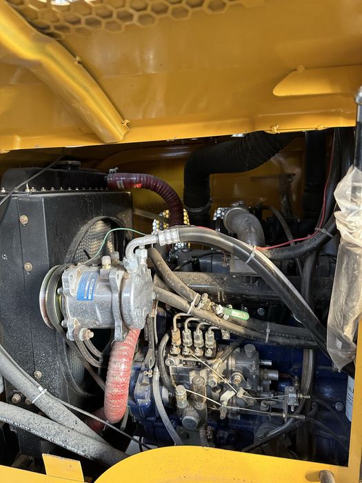 Погрузчик дизельный для фермы