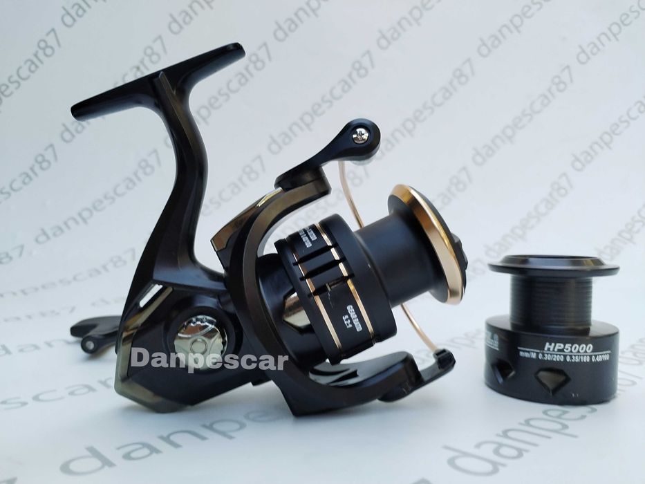 SET 4 Lansete WB fibra sticla plina 3m cu 4 Mulinete FL HP5000 7 rul