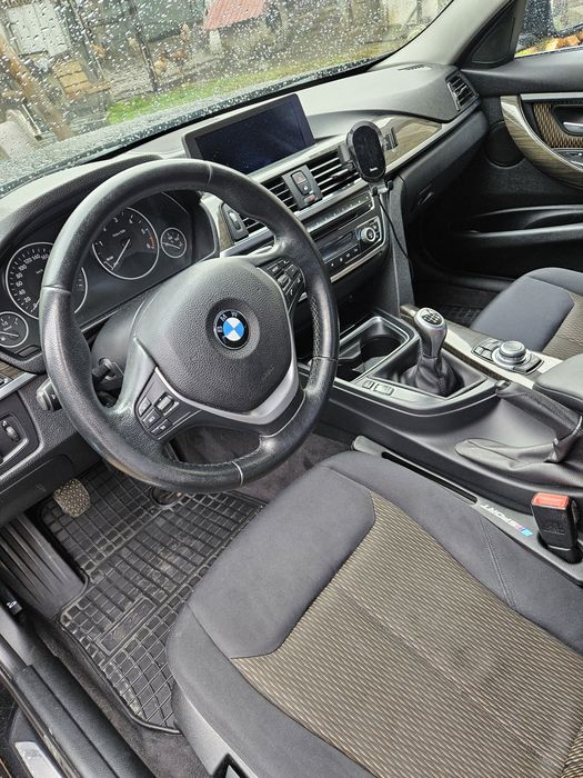 BMW Seria 3-F30 /LUXURY LINE/2012