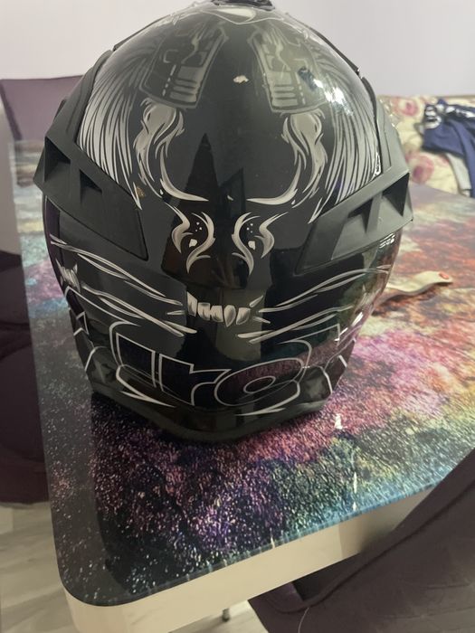 Каска за мотор или за атеве