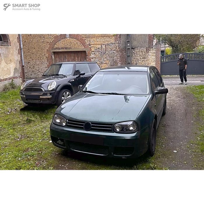 Bara Fata VW Golf  IV 4 (1997-2004) R32 Look
