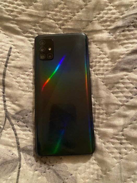 Самсунг а51.