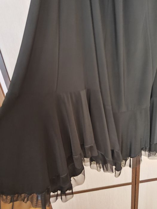 Нова черна пола XXL