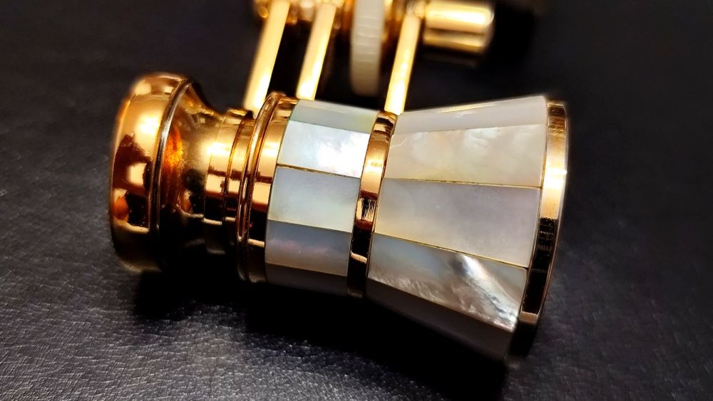 Revue de Luxe / Японски Ретро Бинокъл
