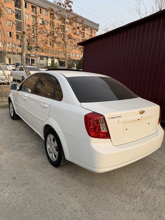 Chevrolet Jentra 3-P Style Metan Yumshoq balon