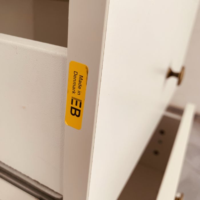 Датски скрин Paris