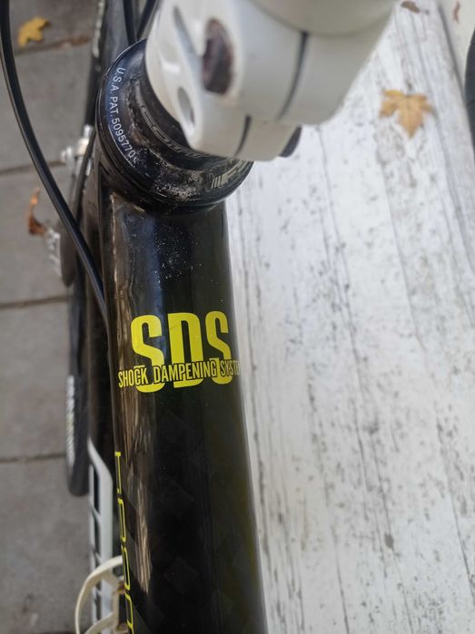 Шосеен карбонов велосипед Scott cr1 team carbon