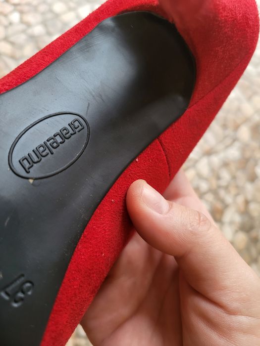 Pantofi roșii de piele întoarsă 37