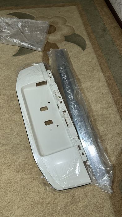 Накладка на заднюю дверь прадо 150, prado 150, никелированная надпись