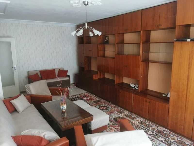 Дава се под наем Двустаен апартамент в Бургас, Славейков - 65 кв.м за 94.35 € - Снимка #4