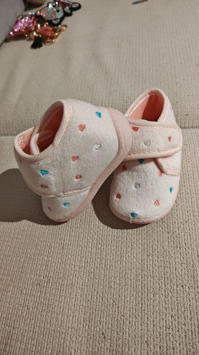 Încălțăminte bebelusi