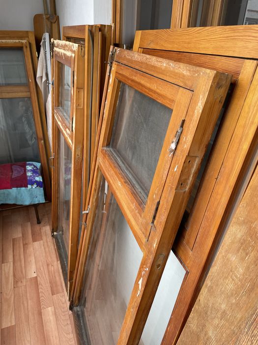 Окна из чистого дерева