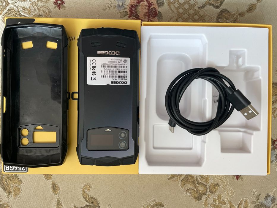 Продам смартфон DOOGEE Smini
Продам телефон DOOGEE Smini 4,5 qHD диспл