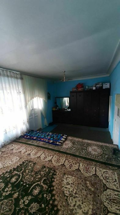 srochna xovli sotiladi 8 sötih hamma sharoiti yaxshi svet suv gaz bor