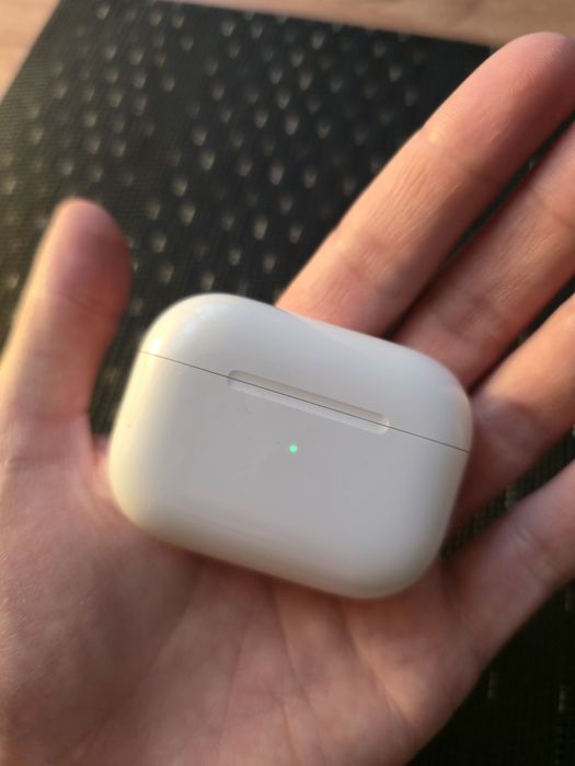 Apple AirPods 2 Pro