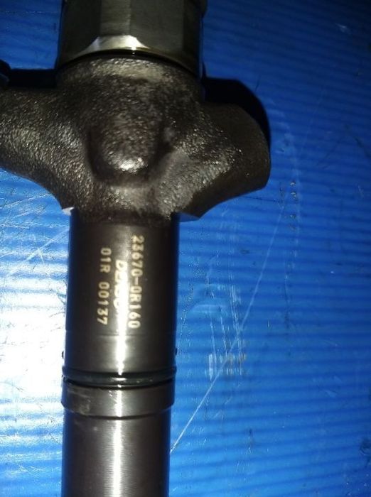 Injector 2.2 d4-d 2ad-ftv 23670-0r160 toyota avensis t25