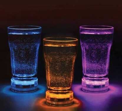 Водоустойчива LED светлина 10 RGB с дистанционно управление