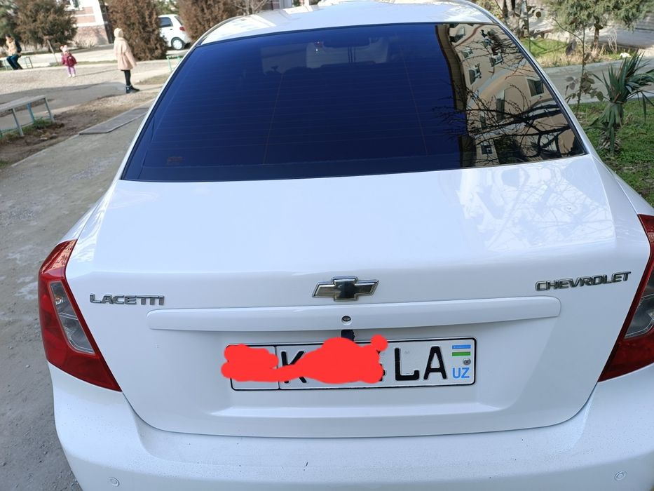Lacetti 1.6 отличном состояний