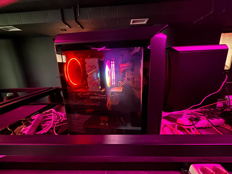 20 компьютеров для игротеки