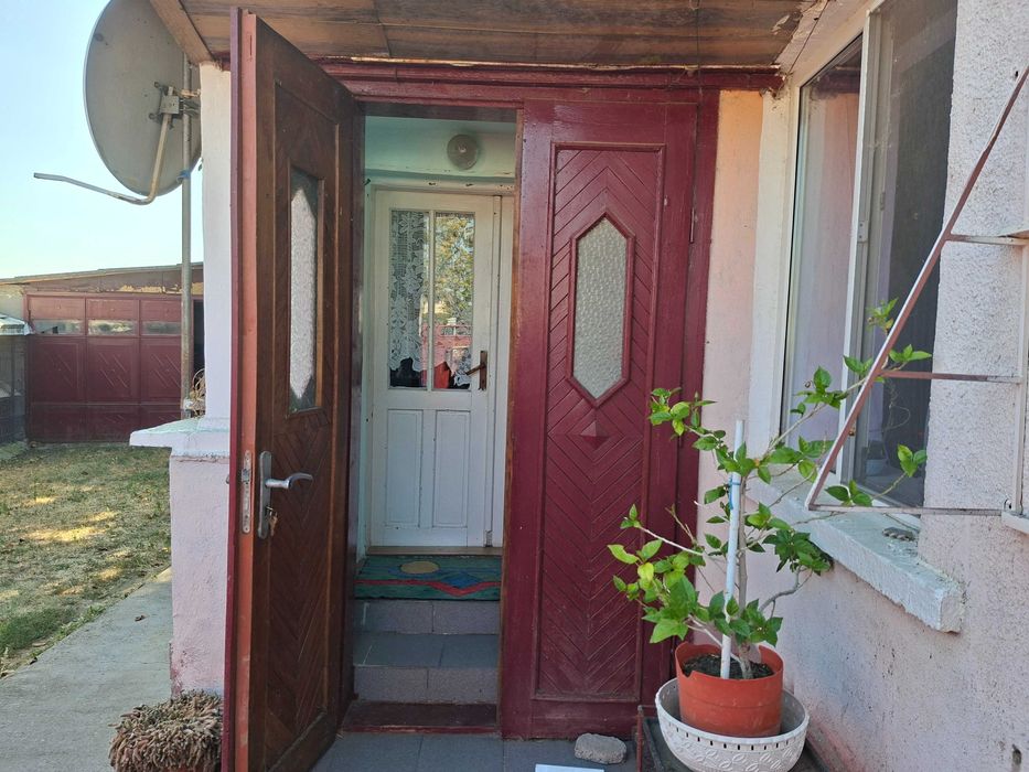 vind casa sau schimb