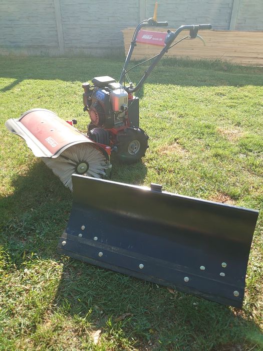 Hako Variette 350 cu motor honda +Lamă dezăpezire