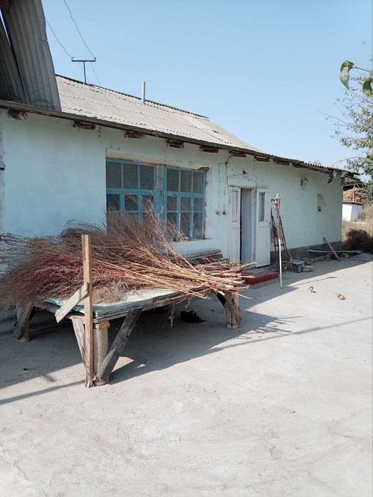 Продается 8 комнатный дом 12 соток земли в Аккургане 25000$